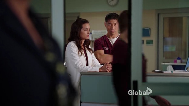 VampireDiariesWorld-dot-nl_ChigagoMed2x07-1812.jpg