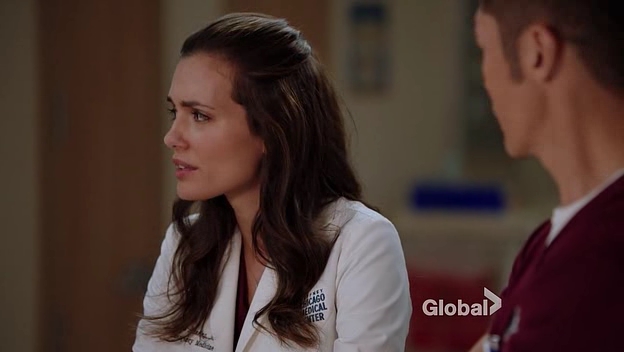 VampireDiariesWorld-dot-nl_ChigagoMed2x07-1835.jpg