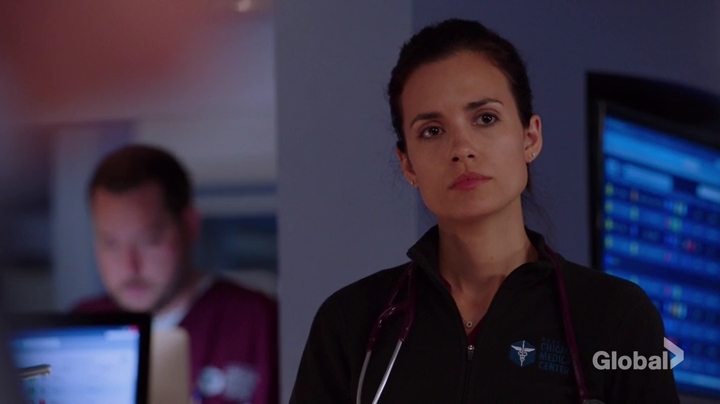 VampireDiariesWorld-dot-nl_ChigagoMed3x07-2037.jpg
