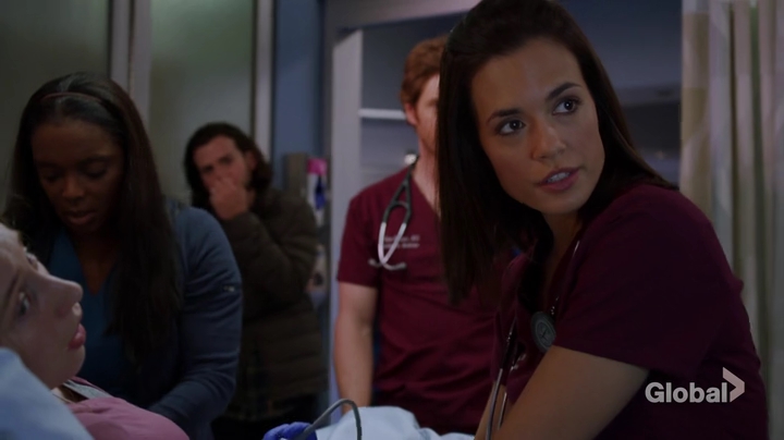 VampireDiariesWorld-dot-nl_ChigagoMed3x09-0024.jpg