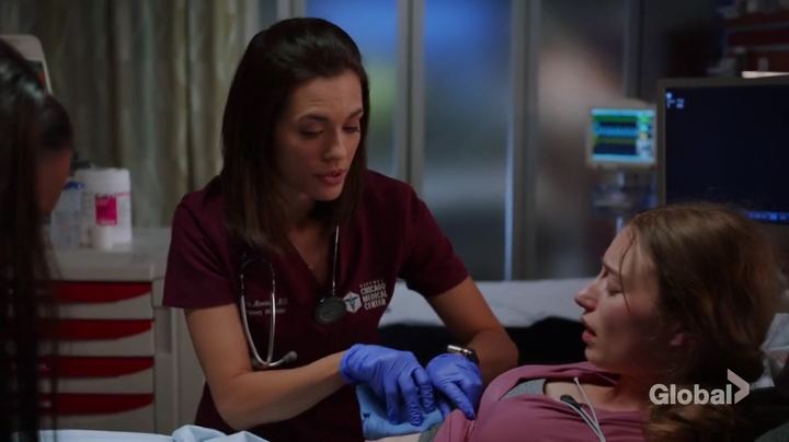 VampireDiariesWorld-dot-nl_ChigagoMed3x09-0038.jpg