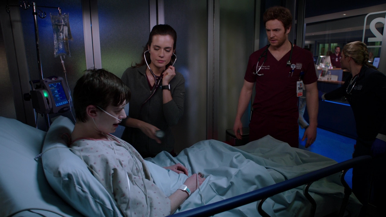 VampireDiariesWorld-dot-nl_ChigagoMed4x17-00953.jpg