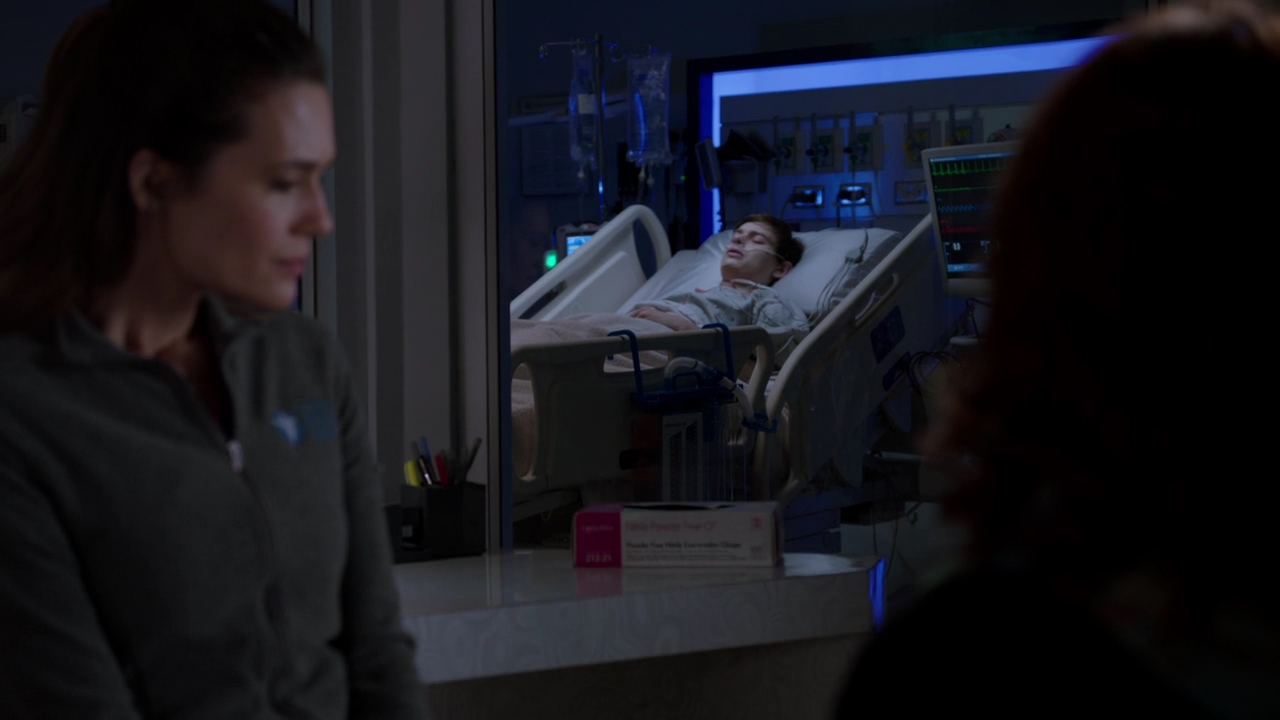 VampireDiariesWorld-dot-nl_ChigagoMed4x17-01795.jpg