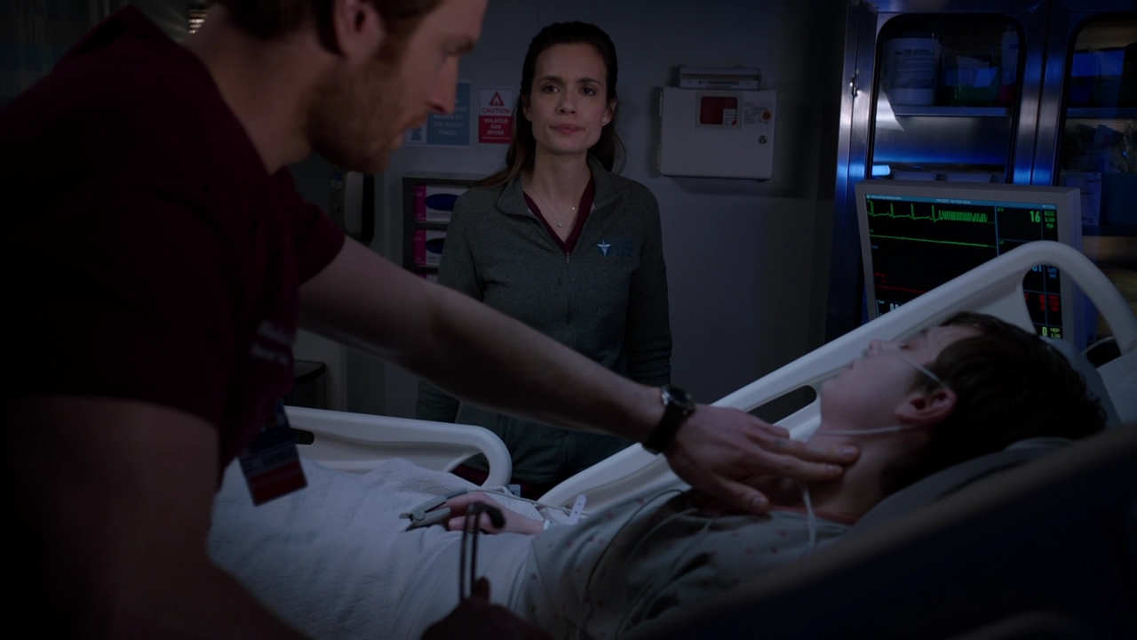 VampireDiariesWorld-dot-nl_ChigagoMed4x17-02274.jpg