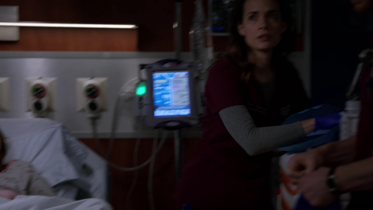 VampireDiariesWorld-dot-nl_ChigagoMed4x19-01021.jpg