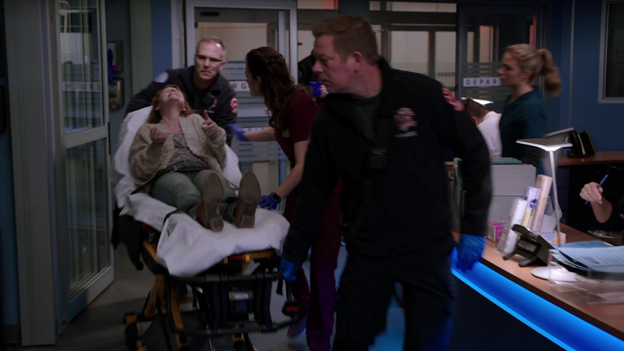 VampireDiariesWorld-dot-nl_ChigagoMed4x20-00148.jpg