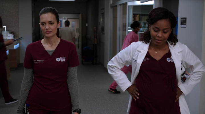 VampireDiariesWorld-dot-nl_ChigagoMed6x02-2015.jpg