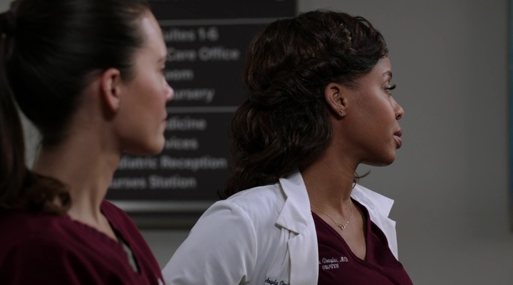 VampireDiariesWorld-dot-nl_ChigagoMed6x02-2036.jpg