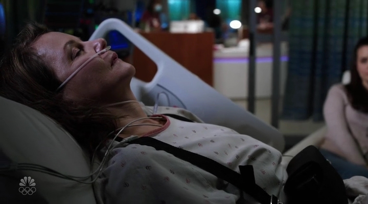 VampireDiariesWorld-dot-nl_ChigagoMed6x08-0854.jpg