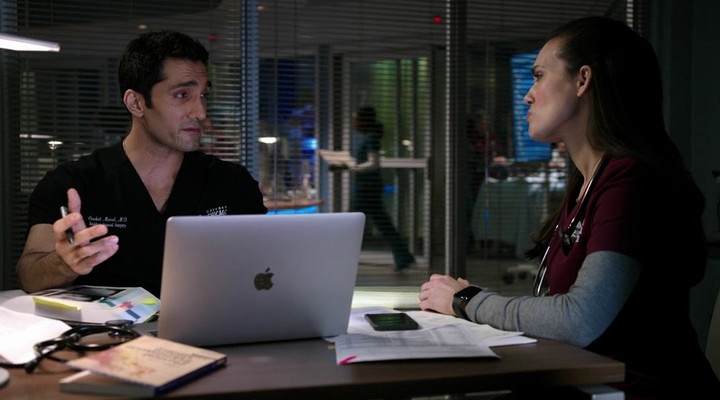 VampireDiariesWorld-dot-nl_ChigagoMed6x11-1760.jpg