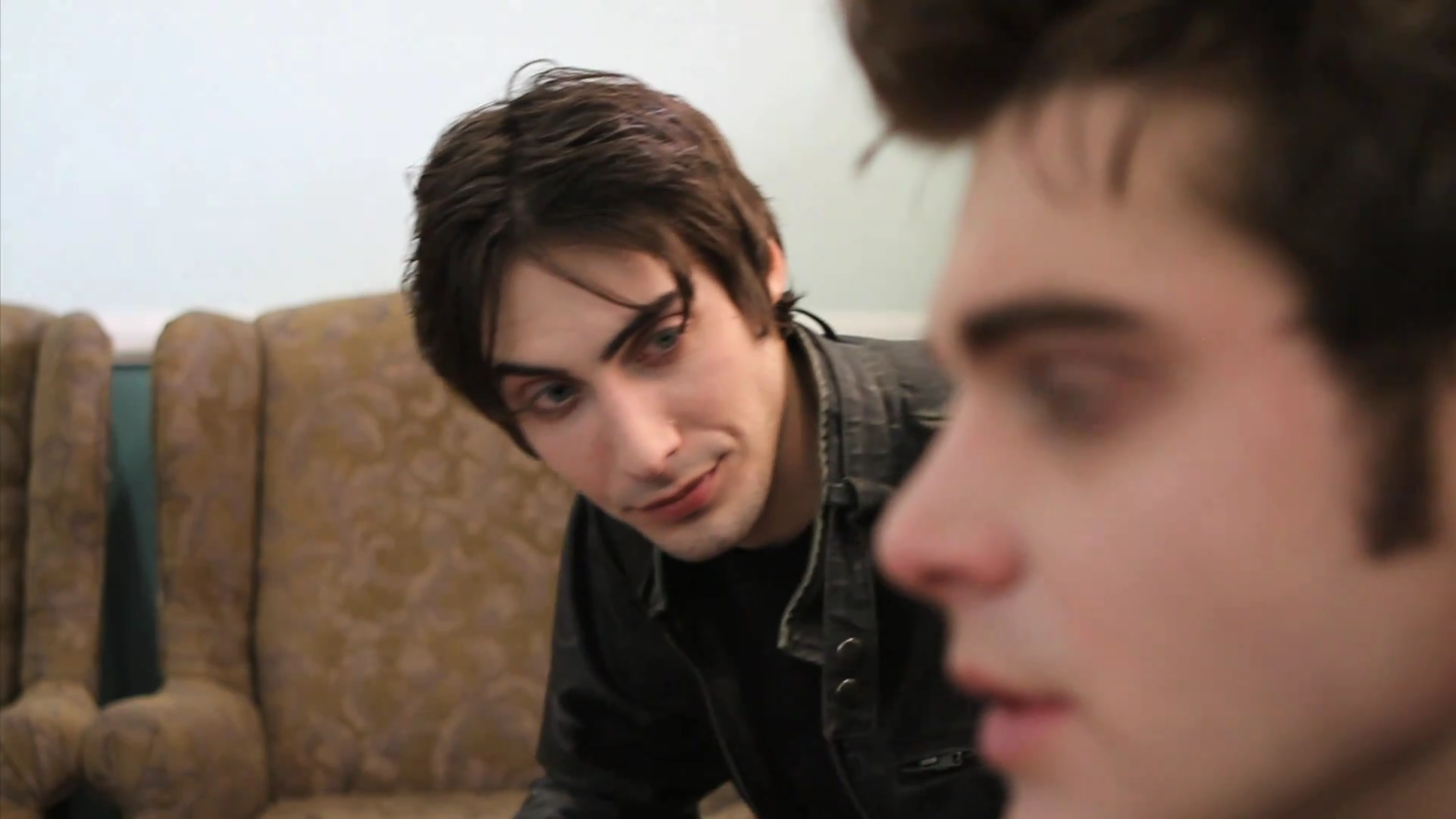 VampireDiariesWorld_dot_org-TheHillywoodShowParady0147.png