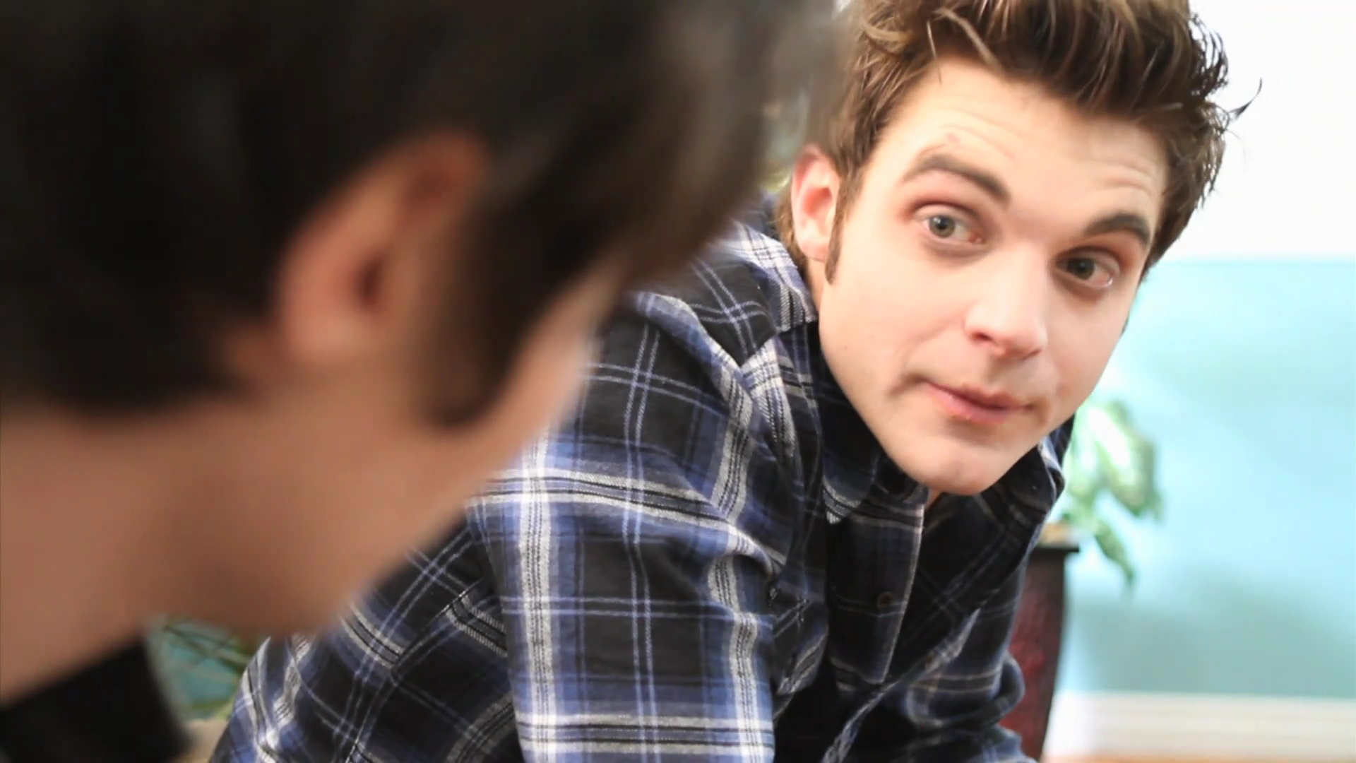 VampireDiariesWorld_dot_org-TheHillywoodShowParady0194.png