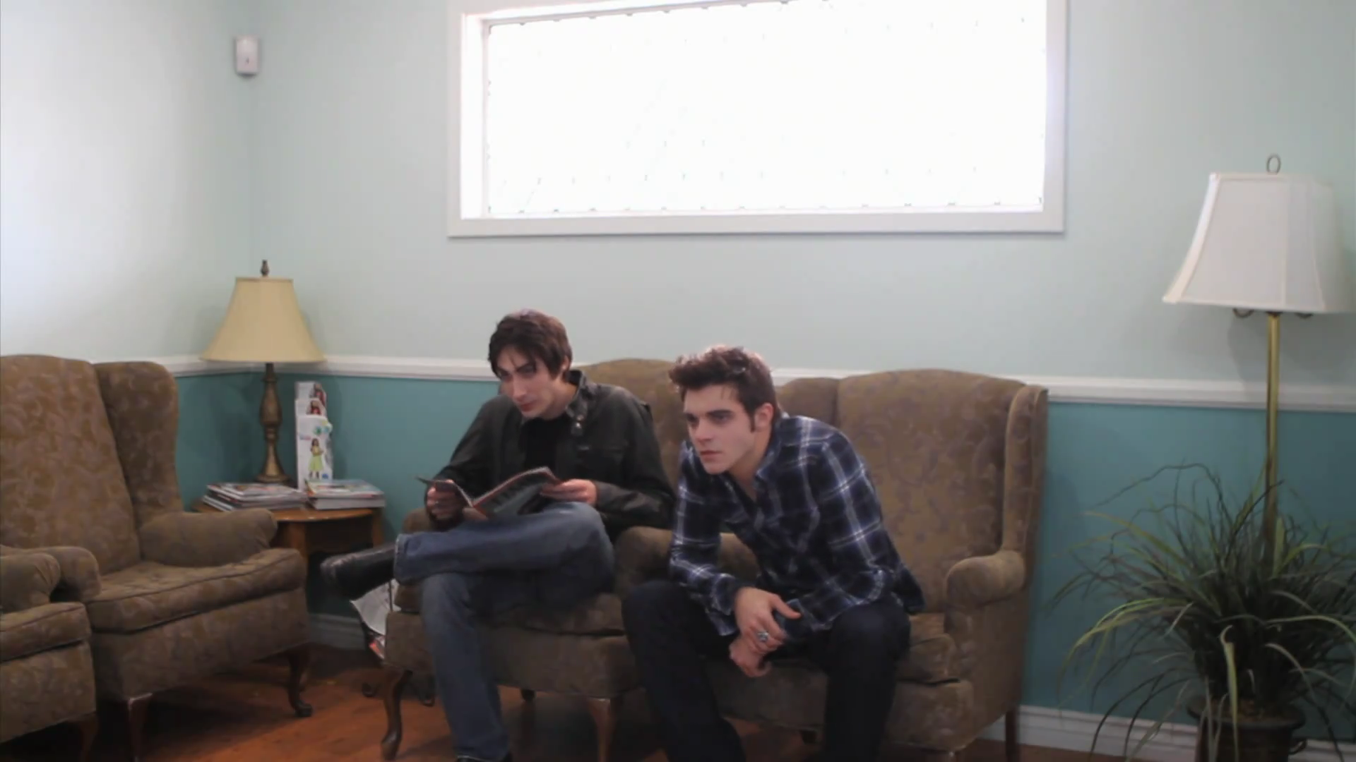 VampireDiariesWorld_dot_org-TheHillywoodShowParody0159.png