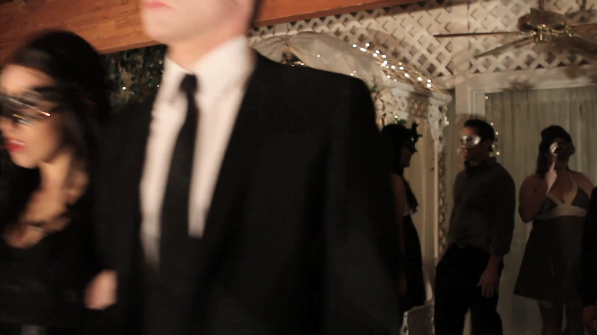 VampireDiariesWorld_dot_org-TheHillywoodShowParody0339.png