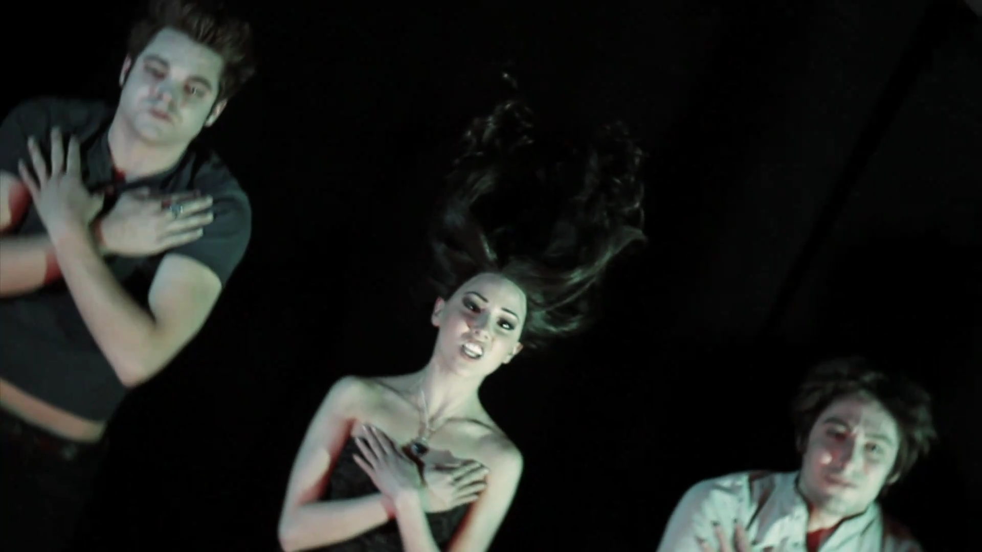 VampireDiariesWorld_dot_org-TheHillywoodShowParody0369.png