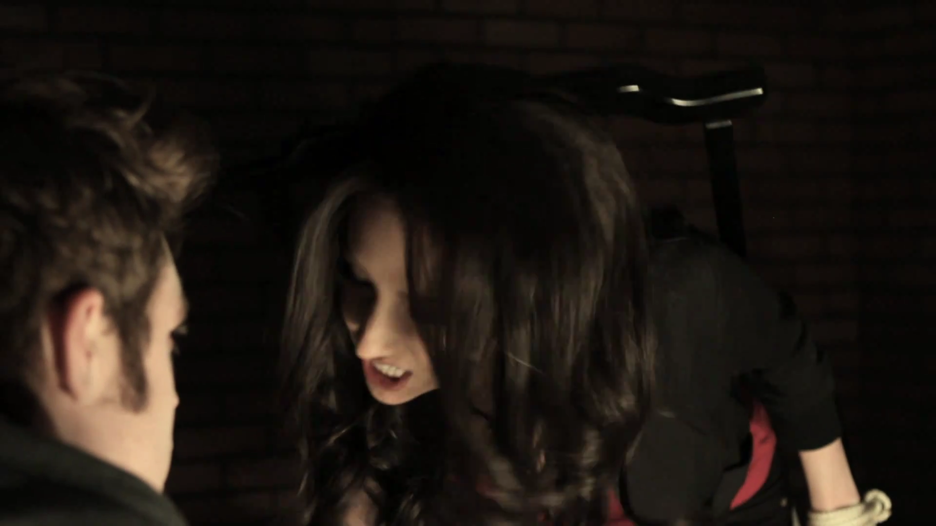 VampireDiariesWorld_dot_org-TheHillywoodShowParody0406.png