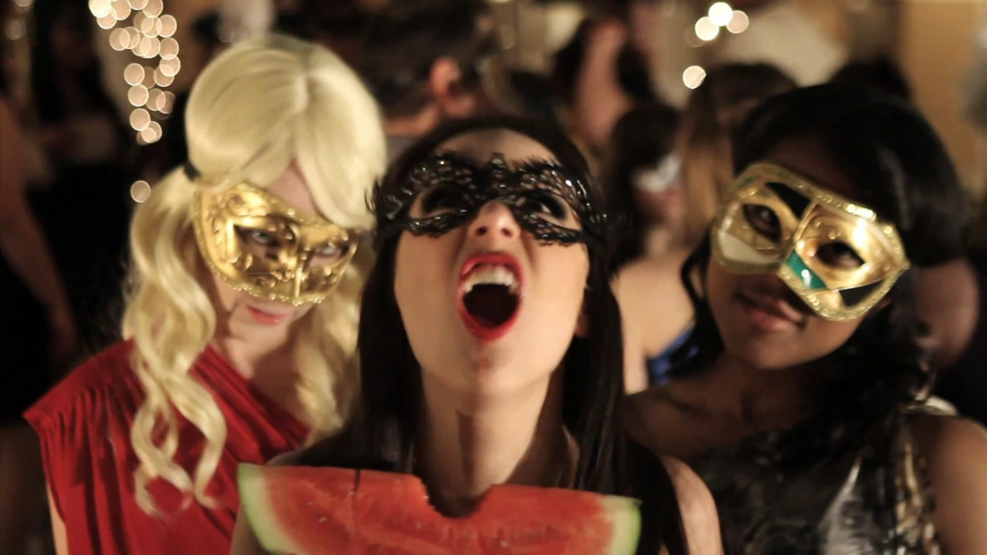VampireDiariesWorld_dot_org-TheHillywoodShowParody0550.png
