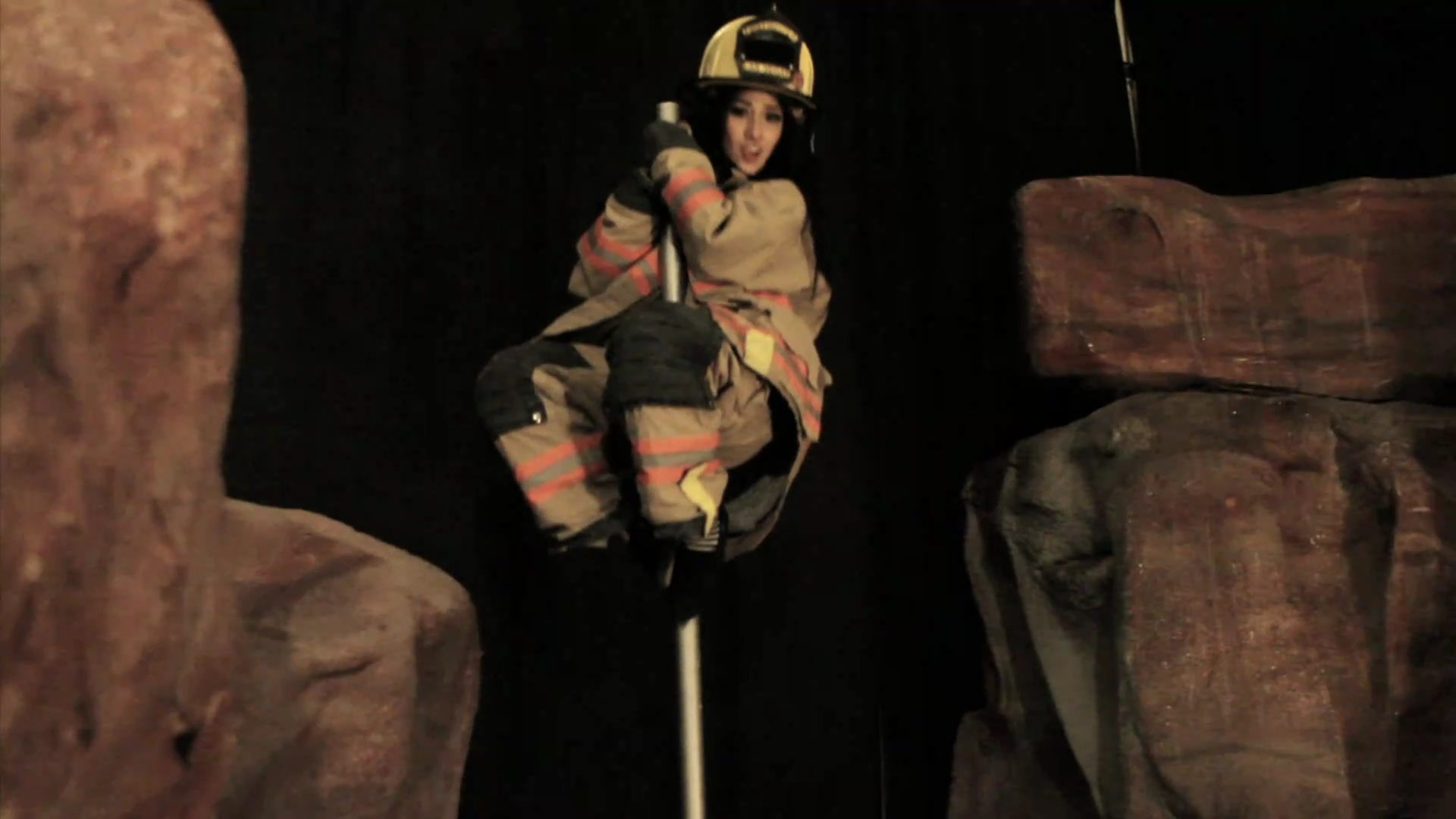 VampireDiariesWorld_dot_org-TheHillywoodShowParody0652.png VampireDiariesWorld_dot_org-TheHillywoodShowParody0652.png