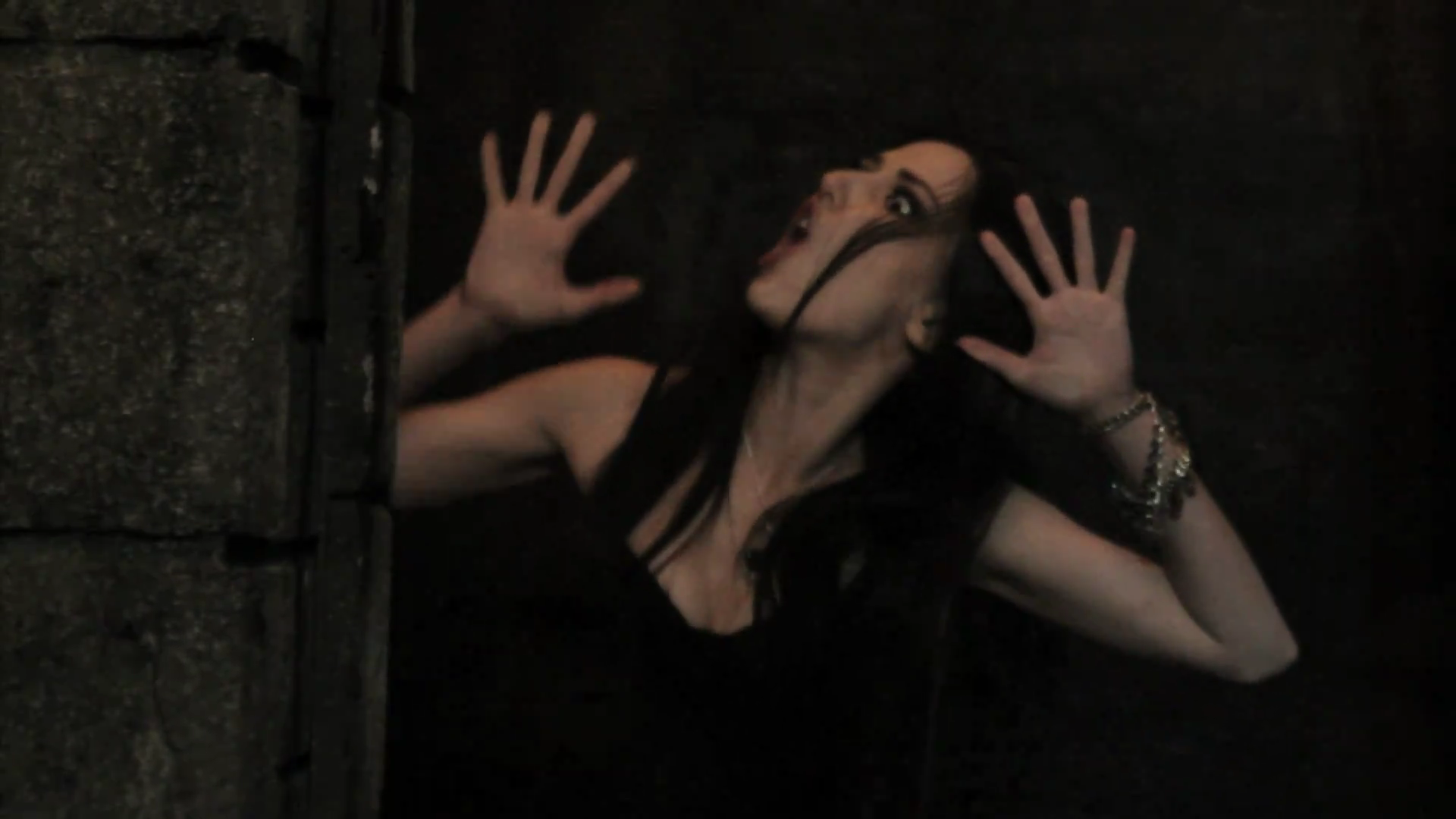 VampireDiariesWorld_dot_org-TheHillywoodShowParody0731.png VampireDiariesWorld_dot_org-TheHillywoodShowParody0731.png