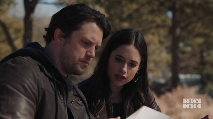 VampireDiariesWorld-dot-nl_RoswellNewMexico3x09-2404.jpg