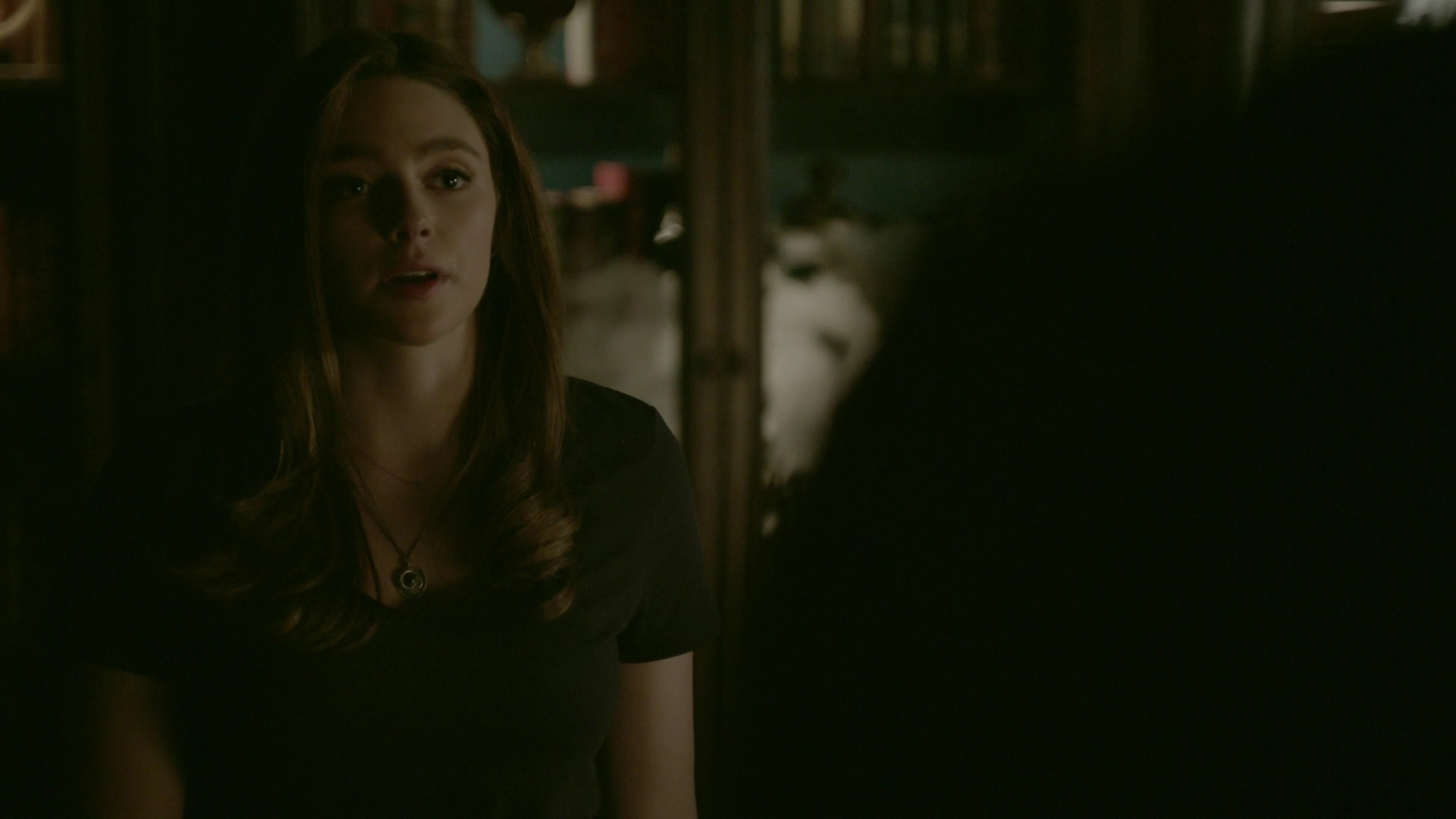 VampireDiariesWorld-dot-nl_Legacies1x03WereBeingPunkedPedro02153.jpg