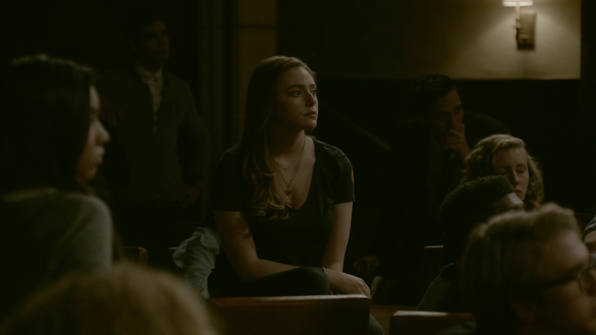 VampireDiariesWorld-dot-nl_Legacies1x03WereBeingPunkedPedro02211.jpg