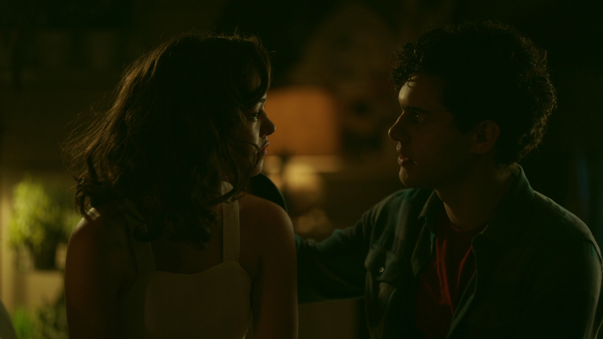 vampirediariesworld-dot-nl_Legacies2x05ScrewEndgame02210.jpg