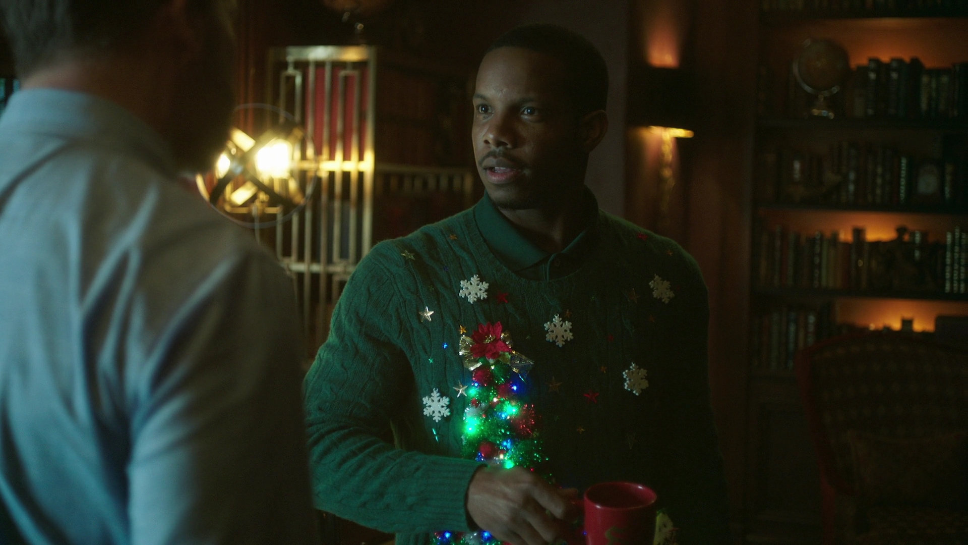 VampireDiariesWorld-dot-nl_Legacies2x08ThisChristmasIsSuprisinglyViolent0181.jpg