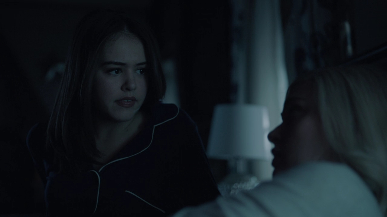 VampireDiariesWorld-dot-nl-Legacies2x14TheresaPlaceWheretheLostThingsGo0100.jpg
