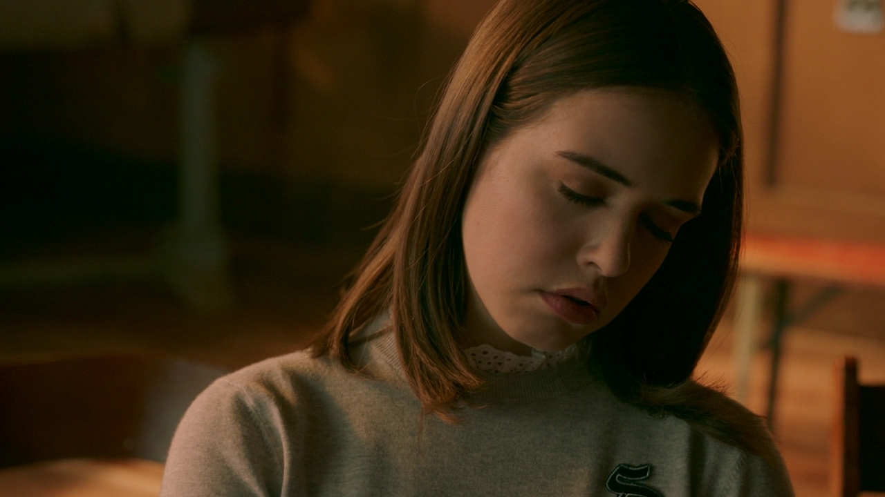 VampireDiariesWorld-dot-nl-Legacies2x14TheresaPlaceWheretheLostThingsGo1983.jpg
