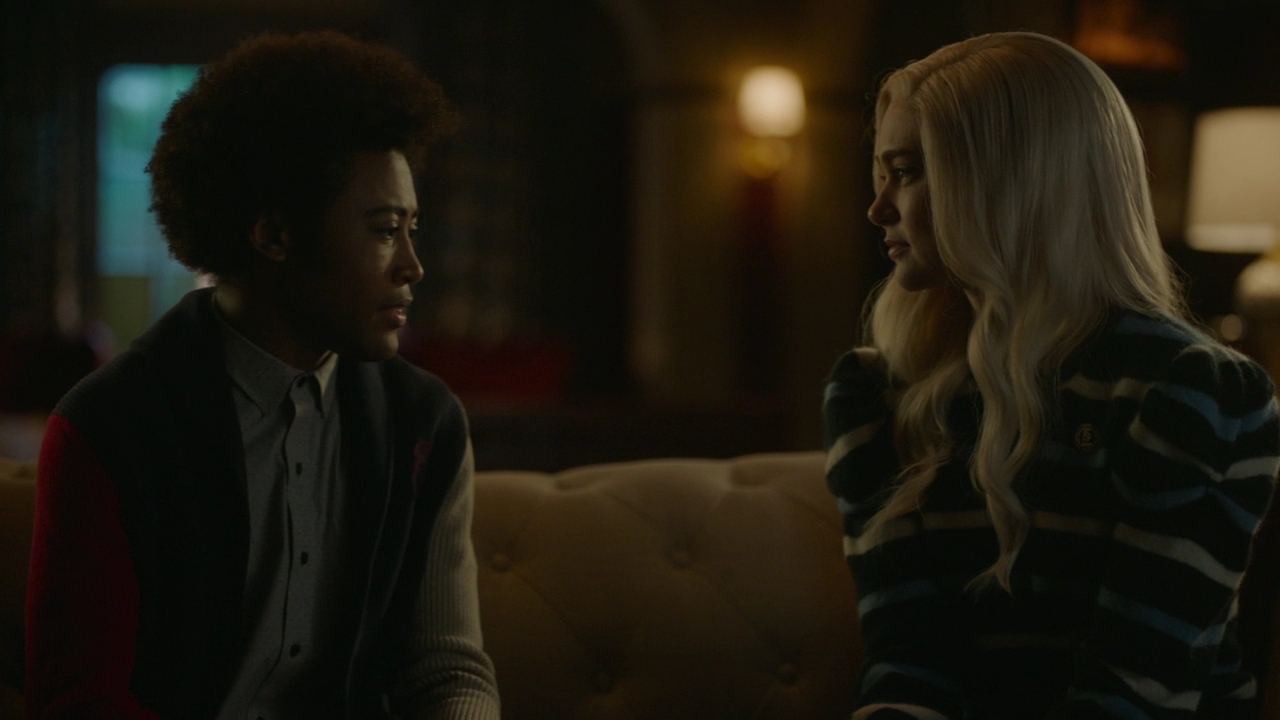 VampireDiariesWorld-dot-nl-Legacies2x14TheresaPlaceWheretheLostThingsGo2074.jpg