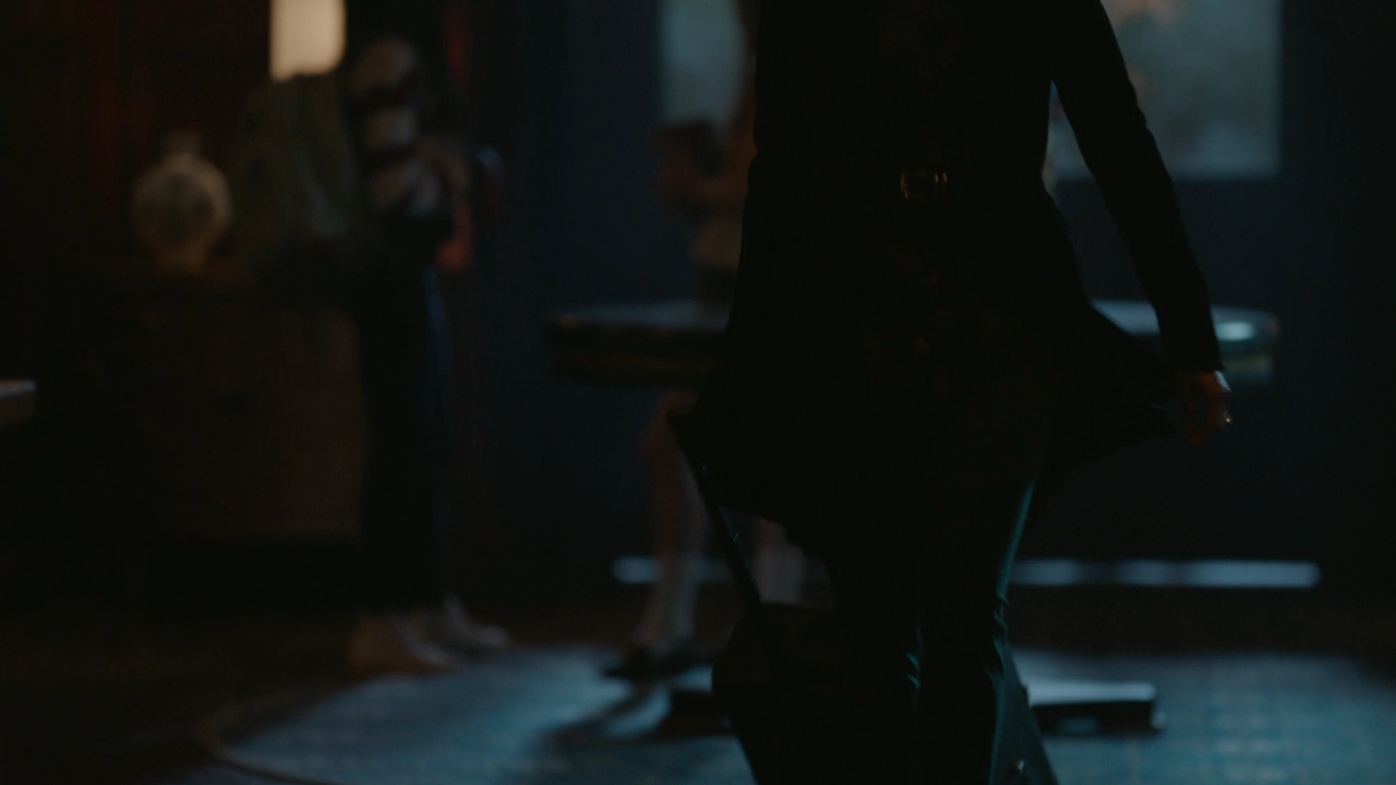 VampireDiariesWorld-dot-nl-Legacies2x14TheresaPlaceWheretheLostThingsGo2102.jpg