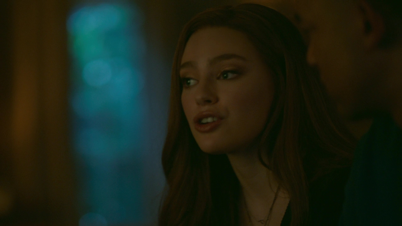 VampireDiariesWorld-dot-nl-Legacies2x14TheresaPlaceWheretheLostThingsGo2329.jpg