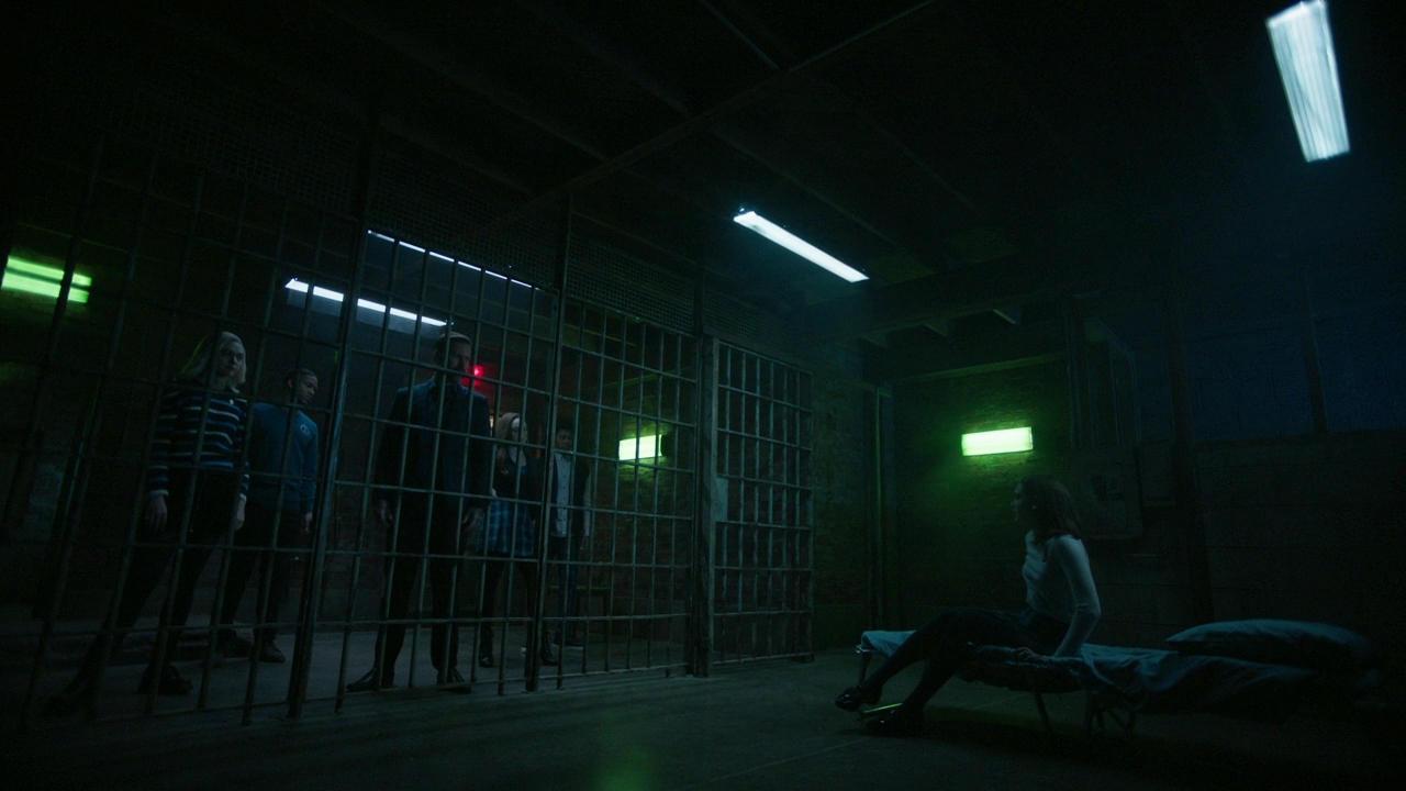VampireDiariesWorld-dot-nl-Legacies2x14TheresaPlaceWheretheLostThingsGo2360.jpg