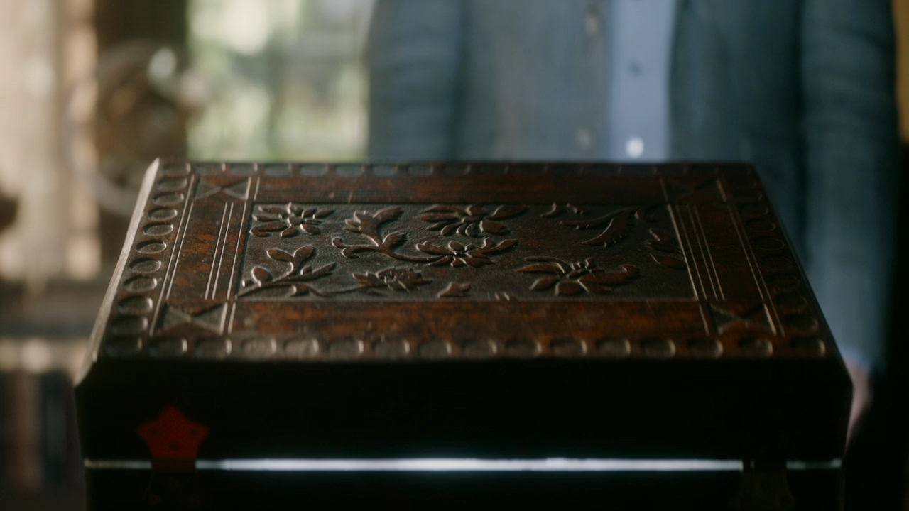 VampireDiariesWorld-dot-nl-Legacies2x15LifeWasSoMuchEasierWhenIOnlyCaredAboutMyself0279.jpg