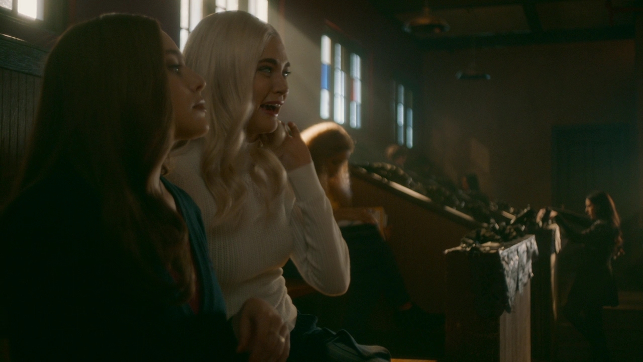 VampireDiariesWorld-dot-nl-Legacies2x15LifeWasSoMuchEasierWhenIOnlyCaredAboutMyself0362.jpg