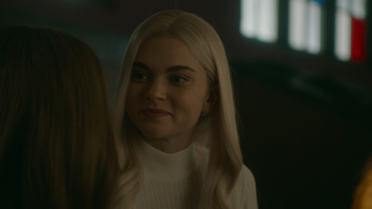 VampireDiariesWorld-dot-nl-Legacies2x15LifeWasSoMuchEasierWhenIOnlyCaredAboutMyself0371.jpg