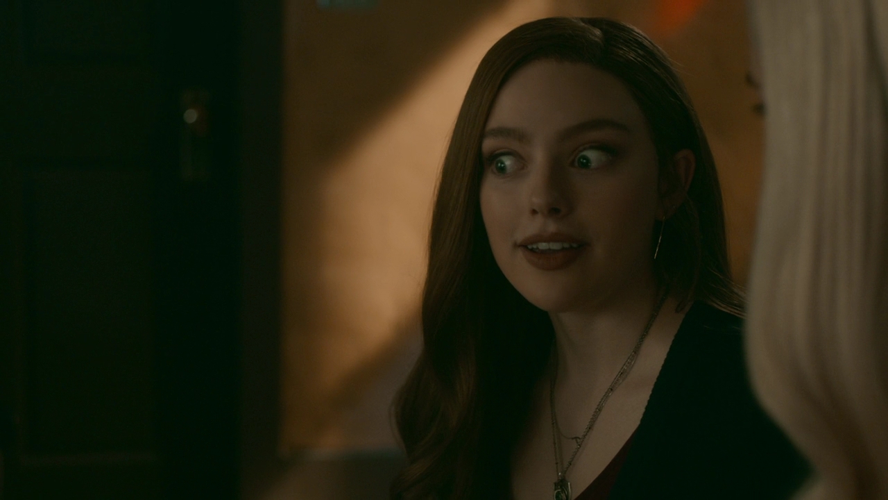 VampireDiariesWorld-dot-nl-Legacies2x15LifeWasSoMuchEasierWhenIOnlyCaredAboutMyself0375.jpg