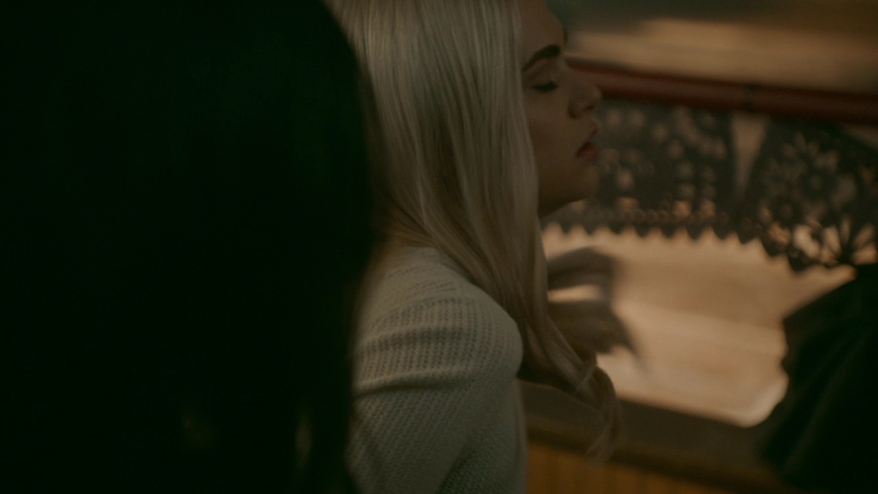 VampireDiariesWorld-dot-nl-Legacies2x15LifeWasSoMuchEasierWhenIOnlyCaredAboutMyself0381.jpg