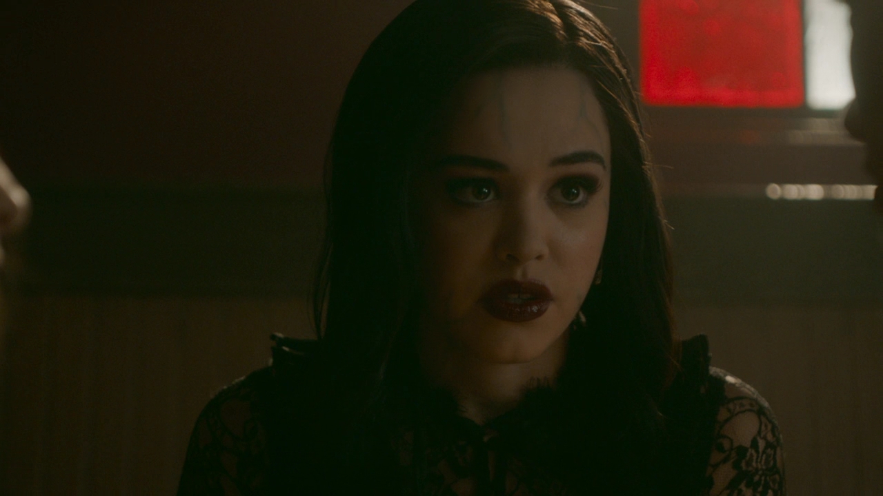 VampireDiariesWorld-dot-nl-Legacies2x15LifeWasSoMuchEasierWhenIOnlyCaredAboutMyself0409.jpg
