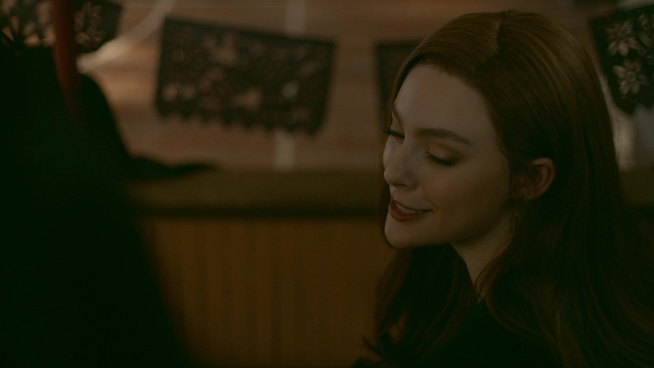 VampireDiariesWorld-dot-nl-Legacies2x15LifeWasSoMuchEasierWhenIOnlyCaredAboutMyself0419.jpg