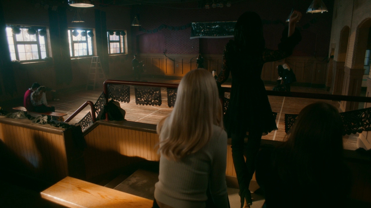 VampireDiariesWorld-dot-nl-Legacies2x15LifeWasSoMuchEasierWhenIOnlyCaredAboutMyself0432.jpg