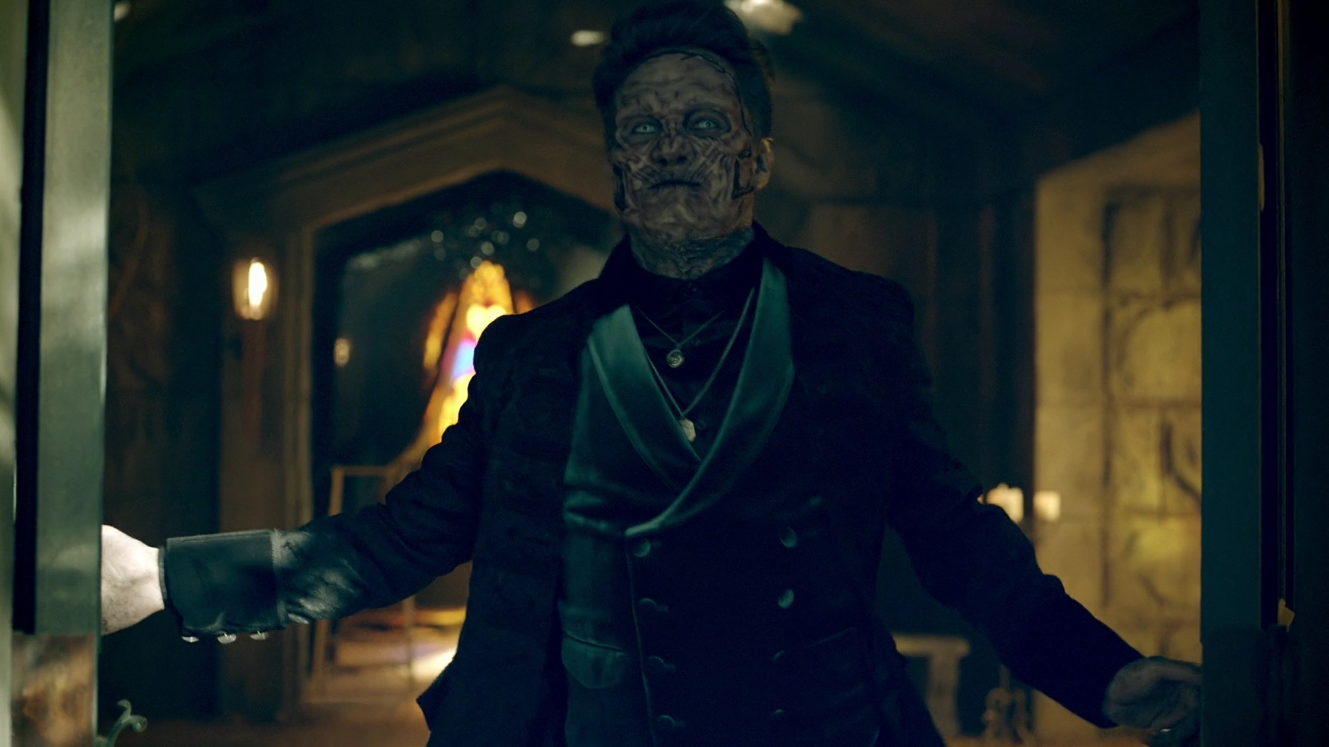 VampireDiariesWorld-dot-nl-Legacies2x16FacingDarknessIsKindaMyThing0095.jpg