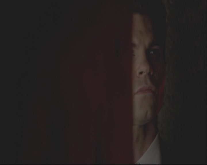 VampireDiariesWorld-dot-org_TheOriginals1x01AlwaysAndForever-deletedscene0019.jpg