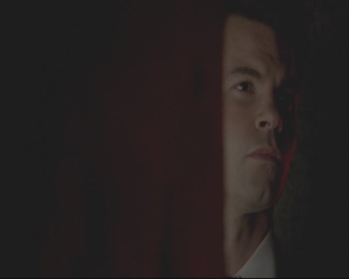 VampireDiariesWorld-dot-org_TheOriginals1x01AlwaysAndForever-deletedscene0020.jpg