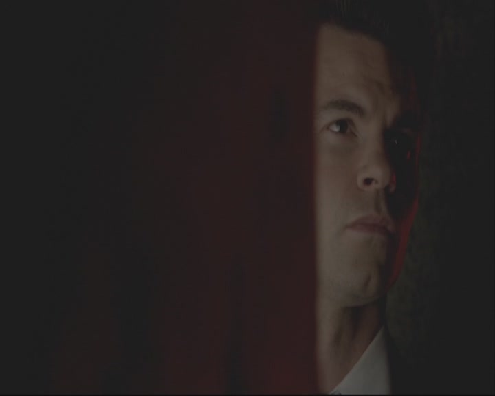 VampireDiariesWorld-dot-org_TheOriginals1x01AlwaysAndForever-deletedscene0022.jpg