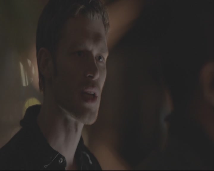 VampireDiariesWorld-dot-org_TheOriginals1x01AlwaysAndForever-deletedscene0024.jpg