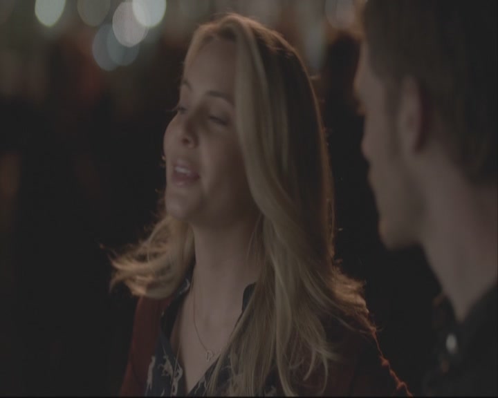 VampireDiariesWorld-dot-org_TheOriginals1x01AlwaysAndForever-deletedscene0073.jpg