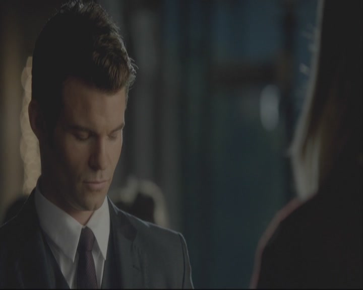 VampireDiariesWorld-dot-org_TheOriginals1x01AlwaysAndForever-deletedscene0143.jpg