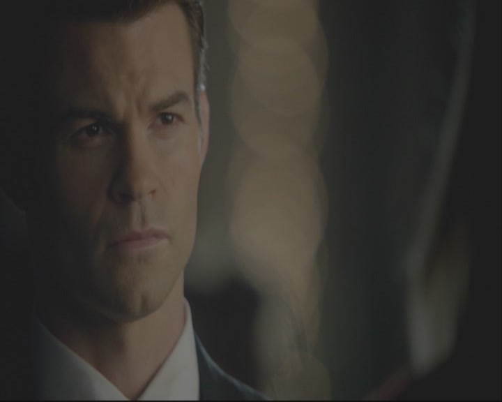 VampireDiariesWorld-dot-org_TheOriginals1x01AlwaysAndForever-deletedscene0151.jpg